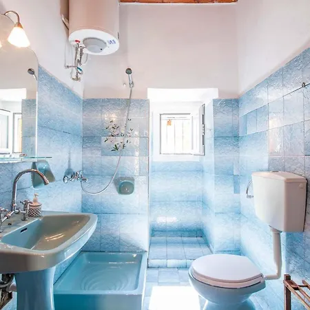 Ferienhaus Old Barber Shop By Konnect, 1,2km From (adults Only)